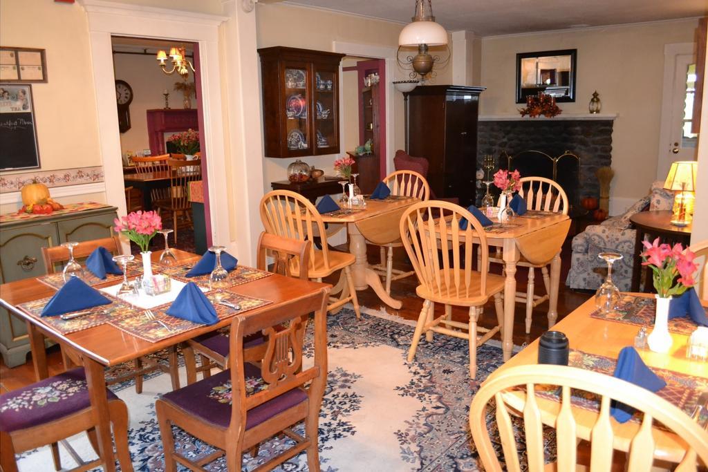 Benjamin Prescott Inn Jaffrey Exterior foto